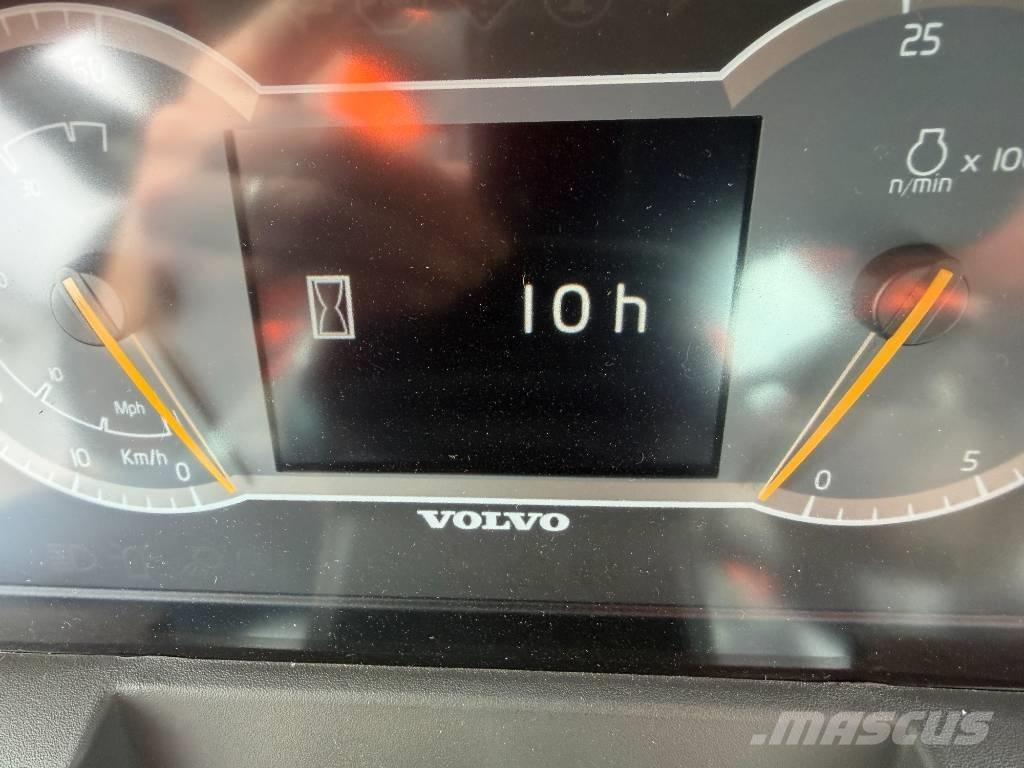Volvo L 120 H Pás carregadoras de rodas