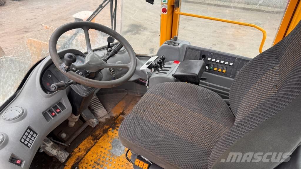 Volvo L 120 E Pás carregadoras de rodas