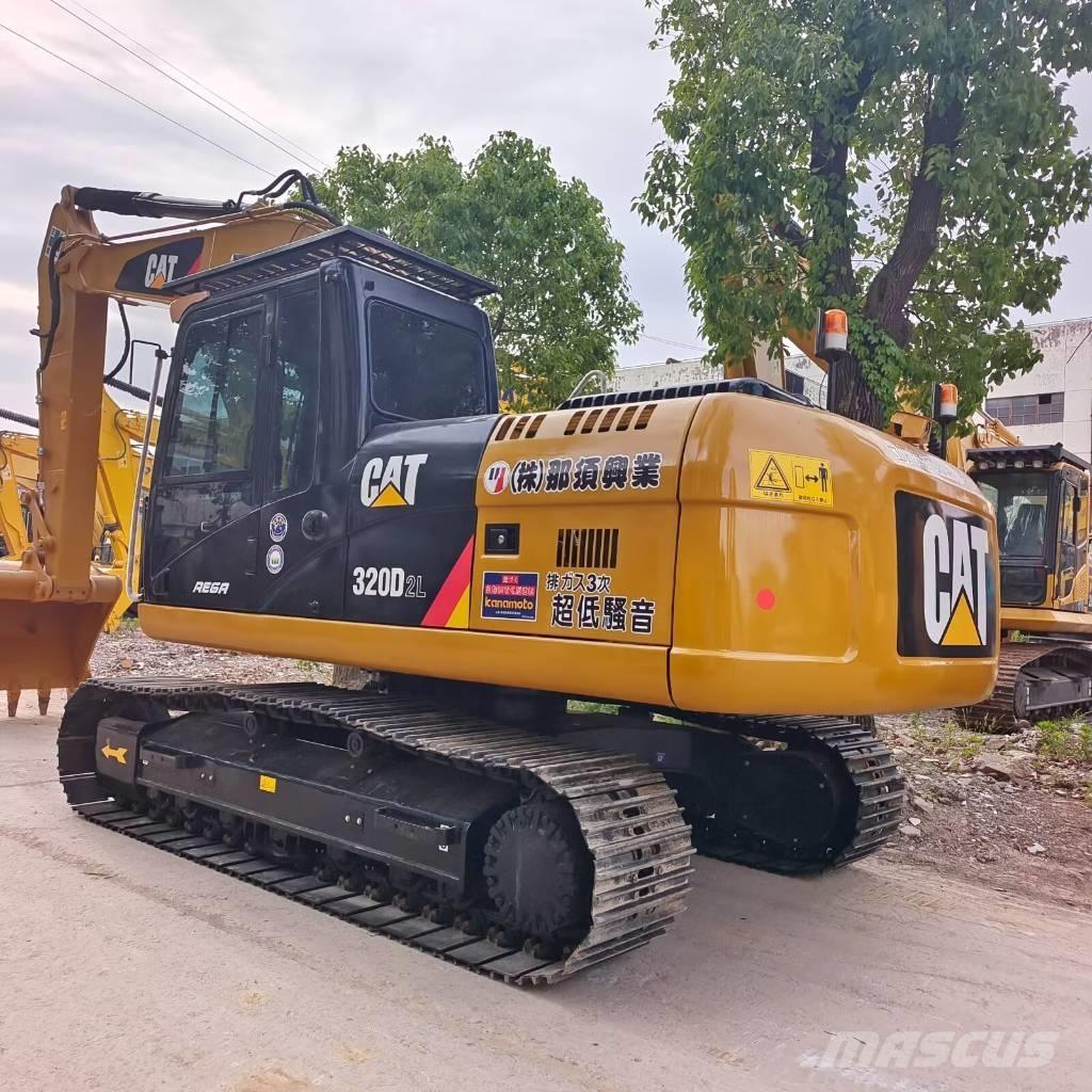 CAT 324D2L Escavadoras de rastos