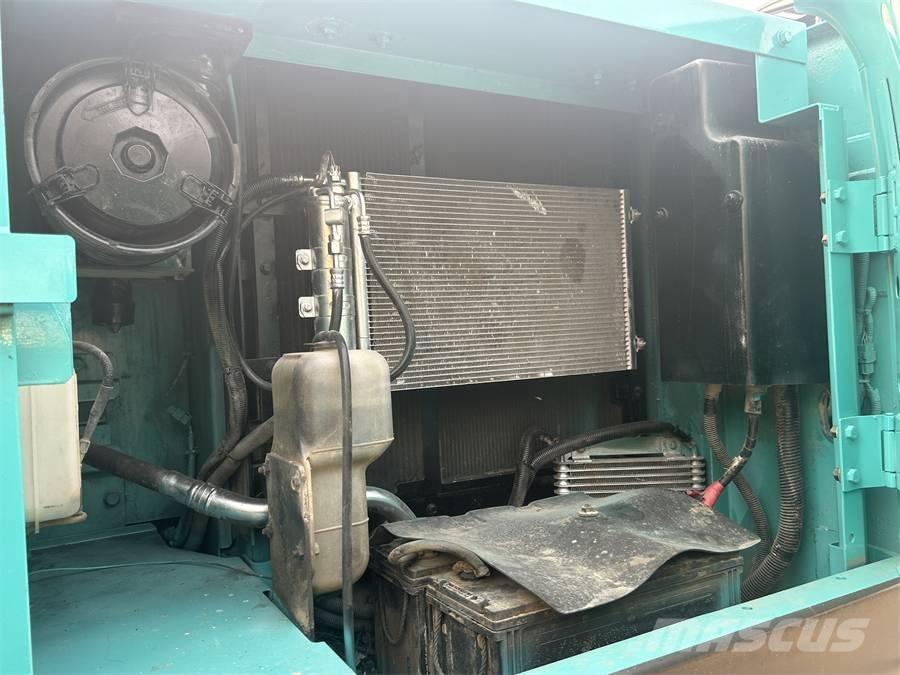 Kobelco SK 140 Escavadoras de rastos