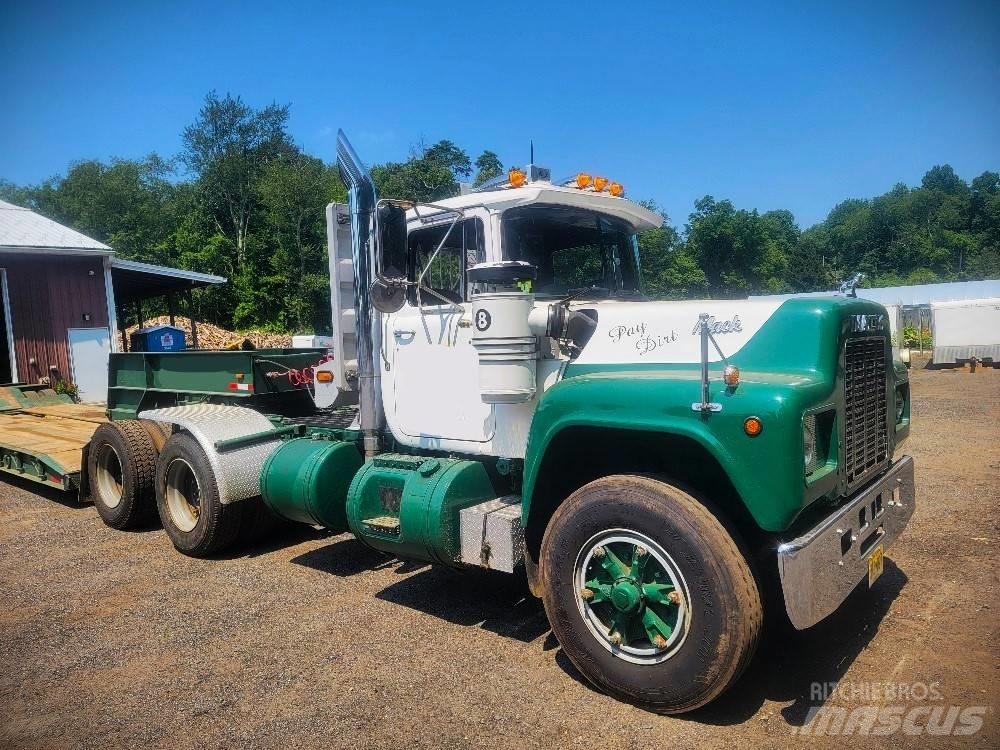 Mack R 688 ST Tractores (camiões)