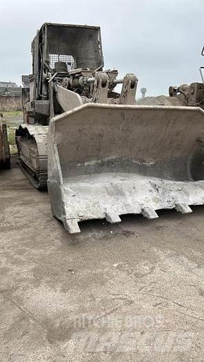 CAT 973D - Pás carregadoras de rodas