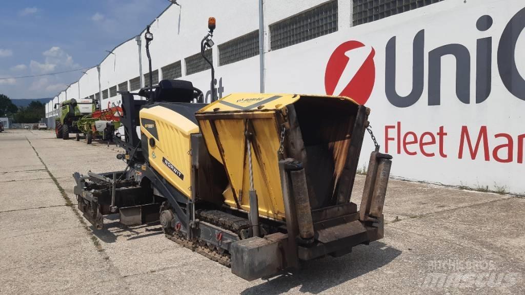 Bomag BF 200 C-2 Pavimentadoras de asfalto