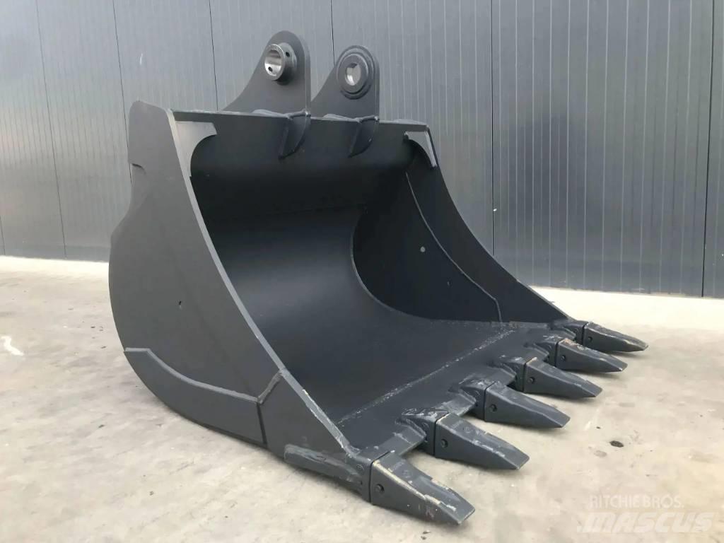 Komatsu PC240 Baldes