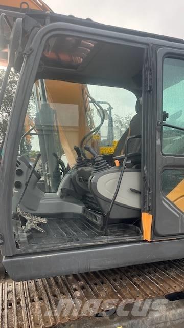 CASE CX 130 D Escavadoras de rastos