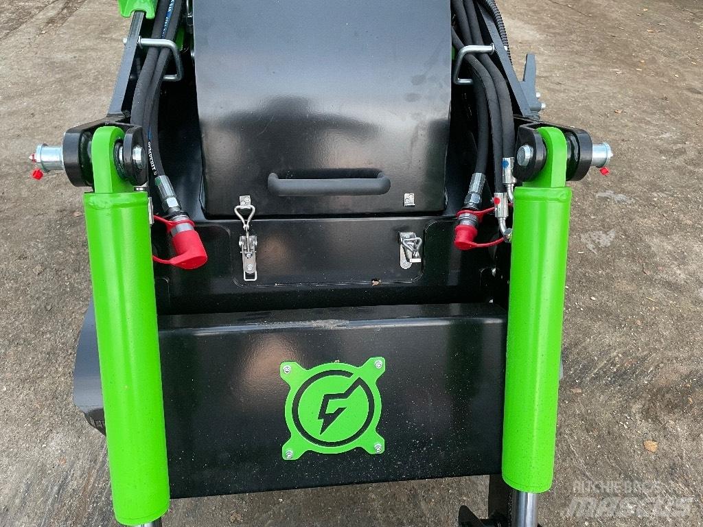 Kovaco Mini Z 400 Mini Escavadoras <7t