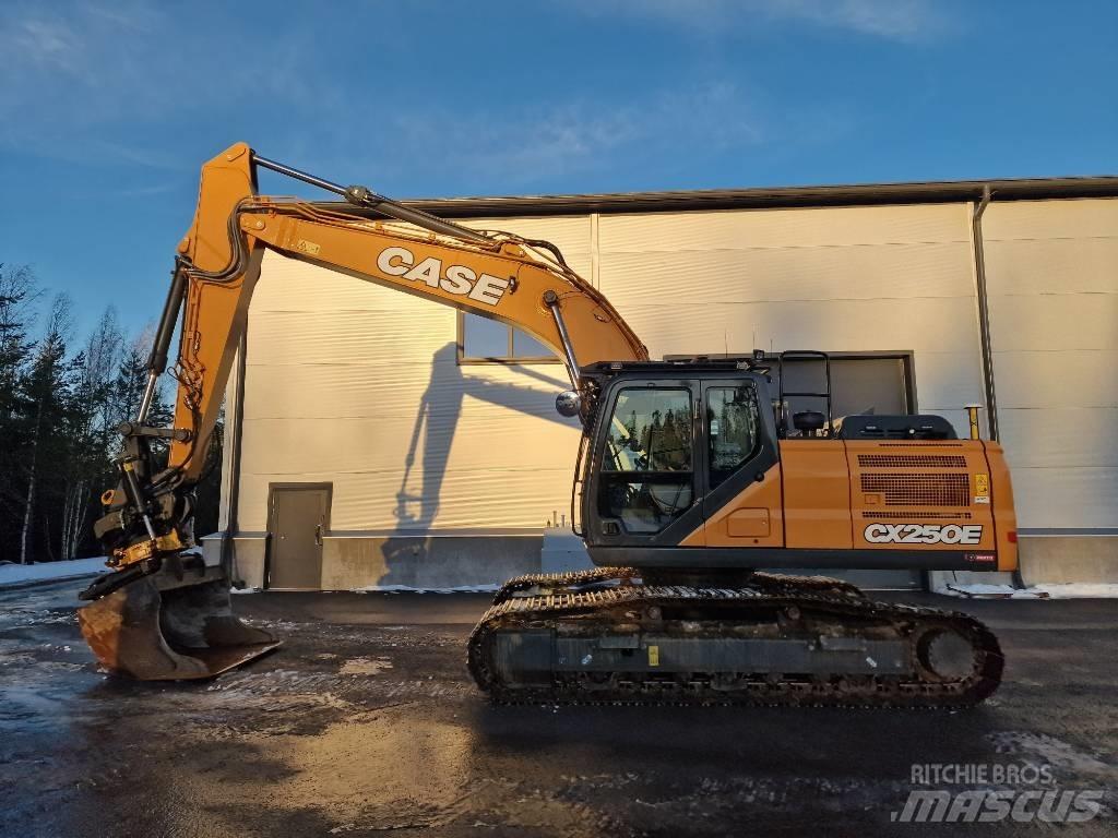 CASE CX250E Escavadoras de rastos