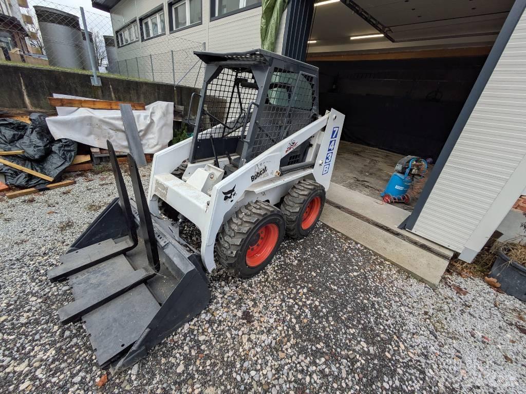 Bobcat 743 B Carregadoras de direcção deslizante