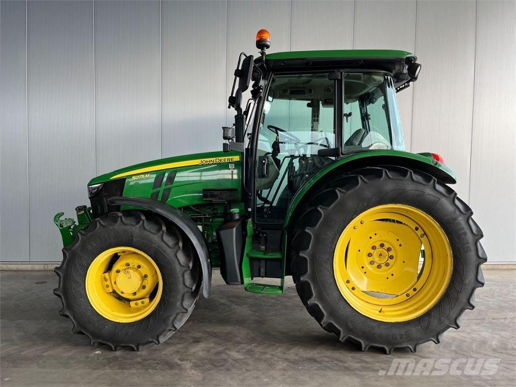John Deere 5075 M Tratores Agrícolas usados