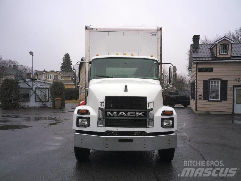 Mack MD 6 Outros Camiões