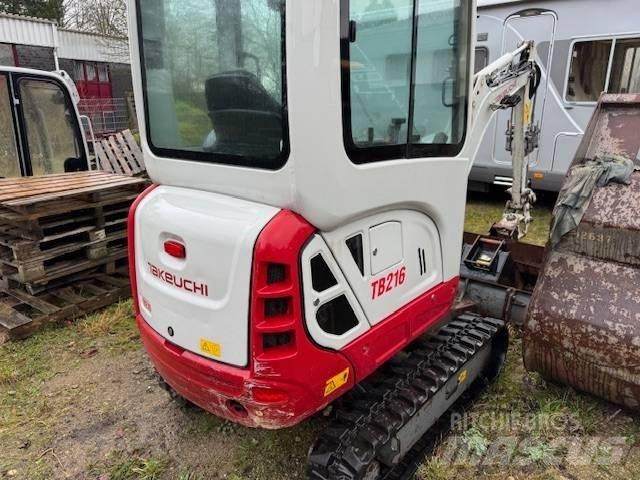 Takeuchi TB 216 V4 Mini Escavadoras <7t