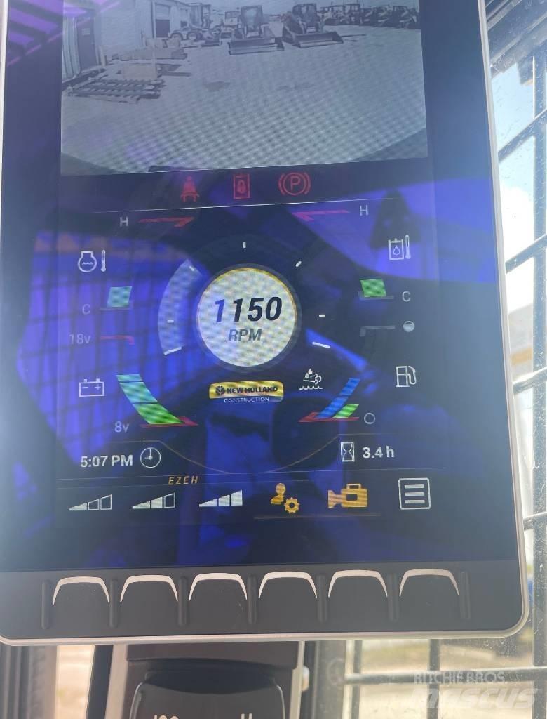 New Holland C345 Carregadoras de direcção deslizante