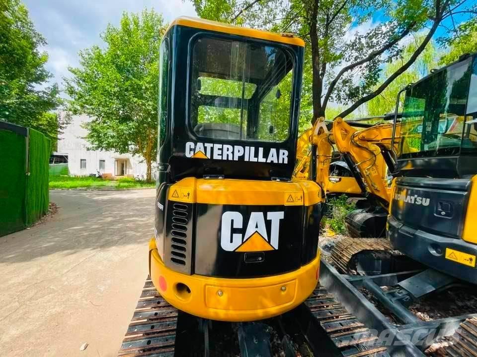 CAT 303C CR Mini Escavadoras <7t