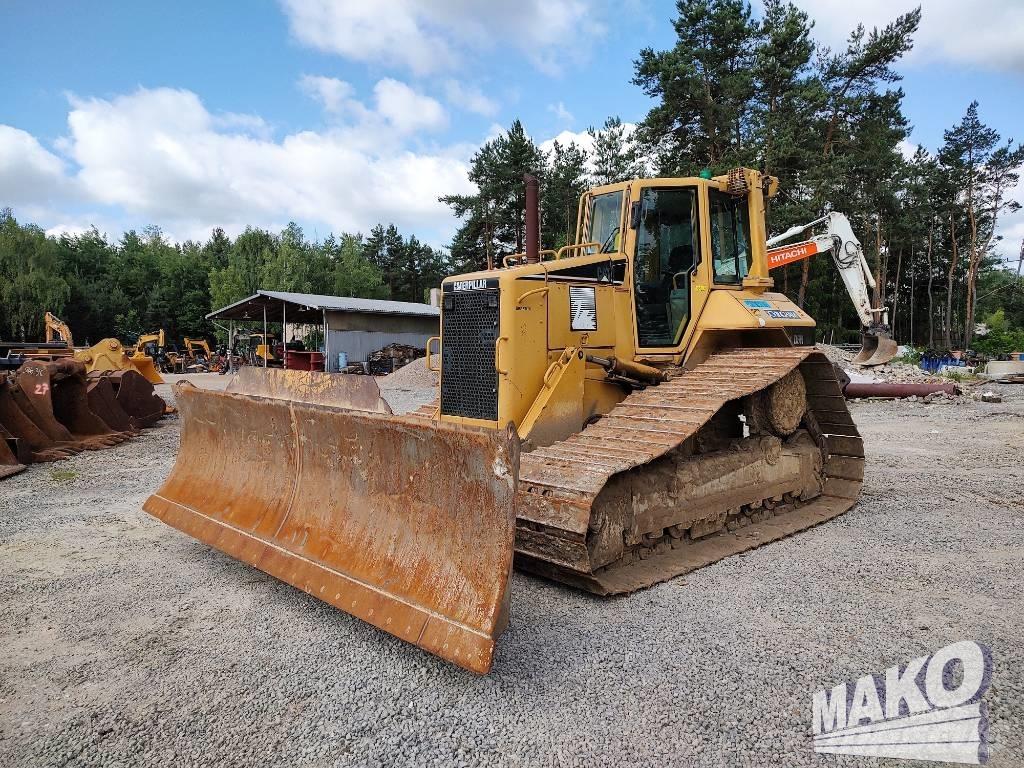 CAT D 6 N LGP Dozers - Tratores rastos