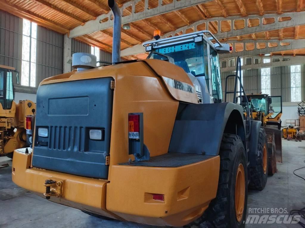 Liebherr 544 Pás carregadoras de rodas