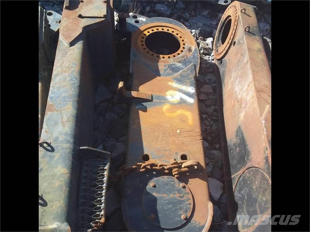 CAT 560 Pendelarm Transmissão