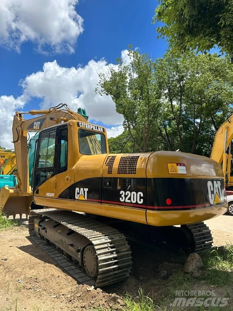 CAT CAT320C Escavadoras Midi 7t - 12t