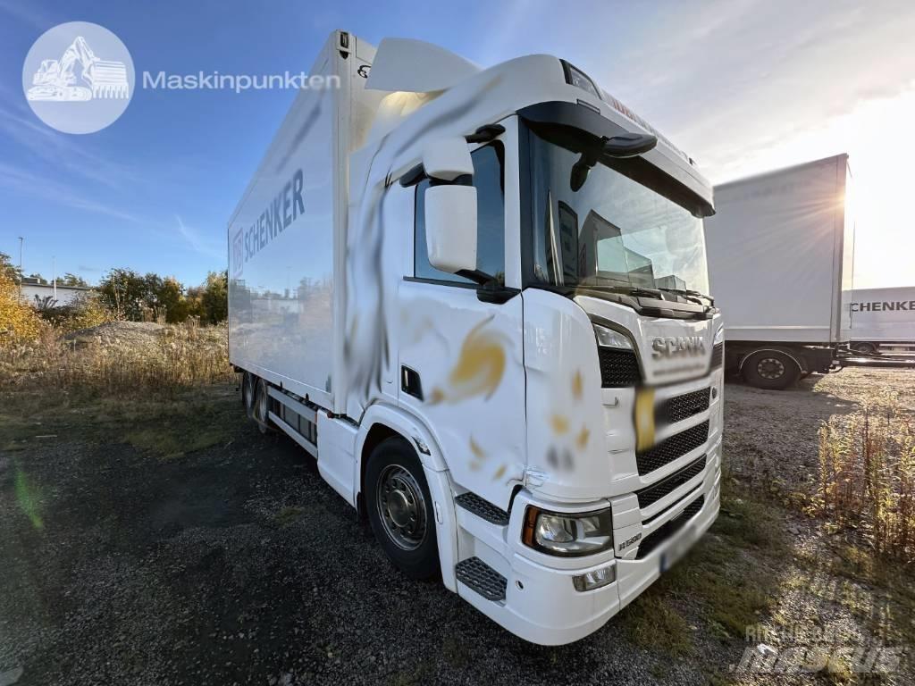 Scania R 580 Camiões de caixa fechada