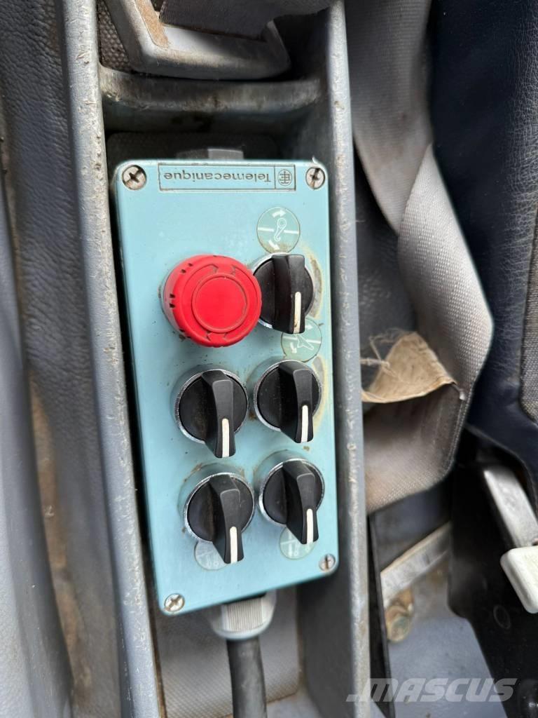 Mitsubishi FUSO Camiões porta-contentores