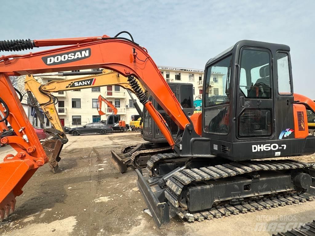 Doosan DH 60 Mini Escavadoras <7t