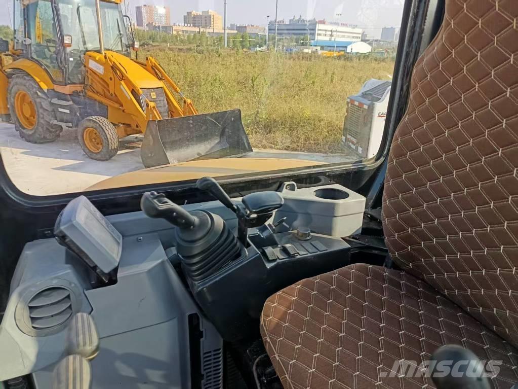 CAT 303.5 E CR Mini Escavadoras <7t