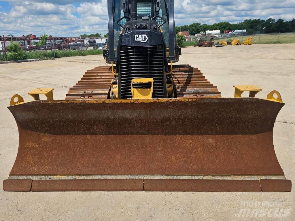 CAT D 3 LGP Dozers - Tratores rastos