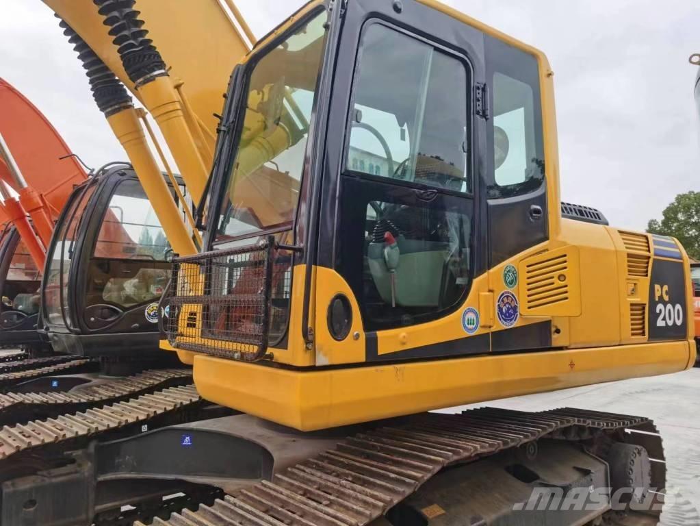 Komatsu PC 200-8 Escavadoras de rastos