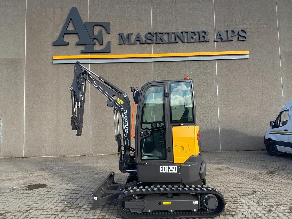 Volvo ECR 25 D Mini Escavadoras <7t