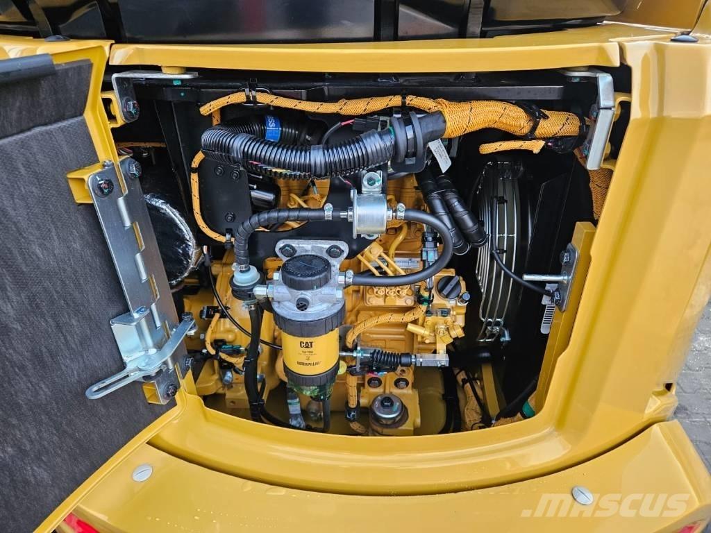 CAT 302.7 CR Mini Escavadoras <7t