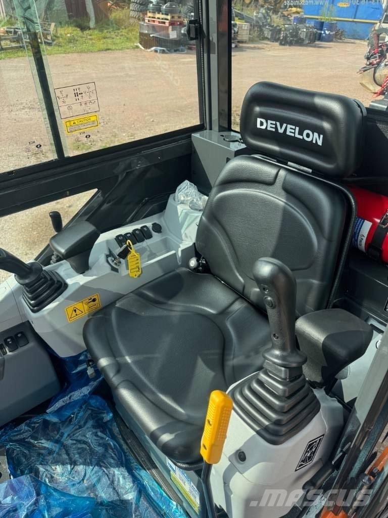 Develon DX 19-7 Mini Escavadoras <7t