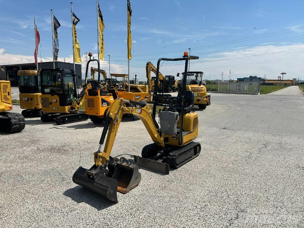CAT 300.9 D Mini Escavadoras <7t