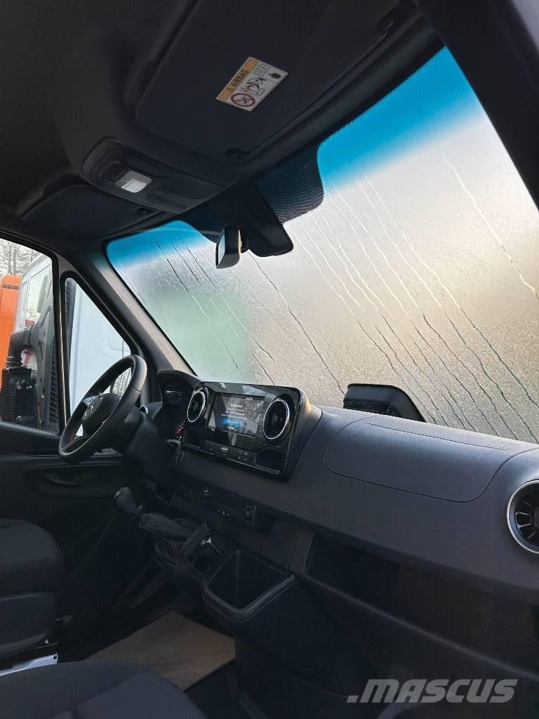 VERSALIFT V-200 Plataformas aéreas montadas em camião