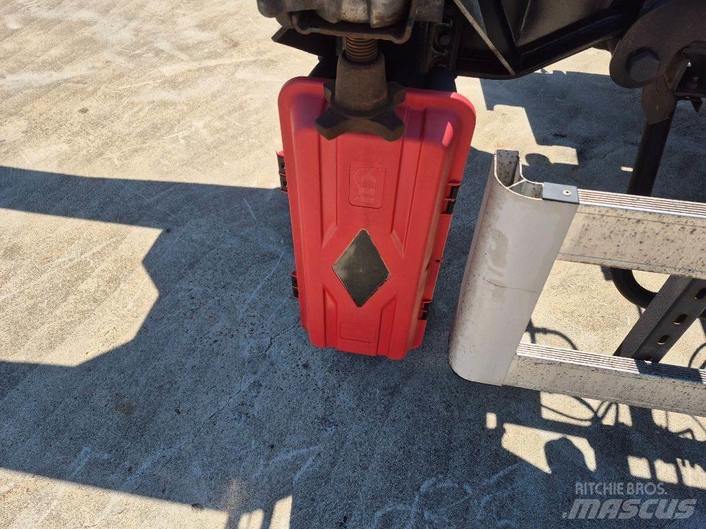  Esmeliler ASDT08 Reboques Porta Contentores