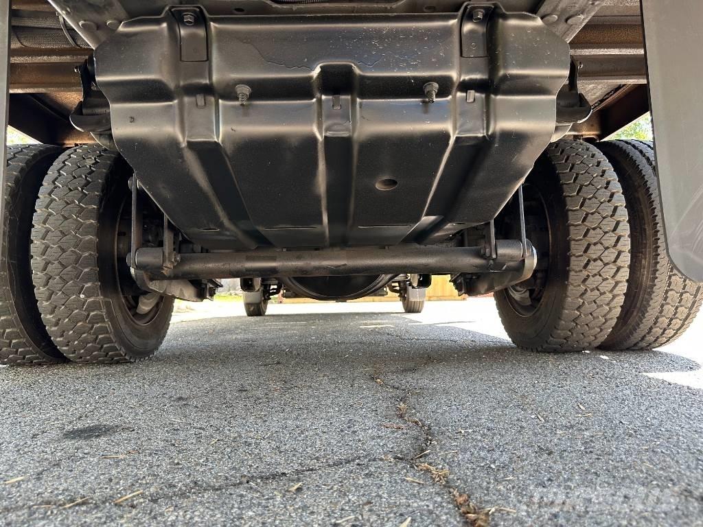 Ford F 550 Plataformas aéreas montadas em camião