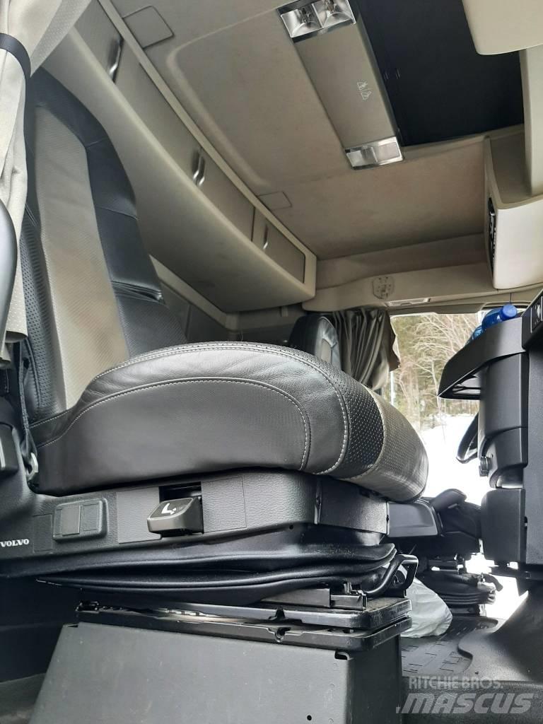 Volvo FH 13 Camiões porta-contentores