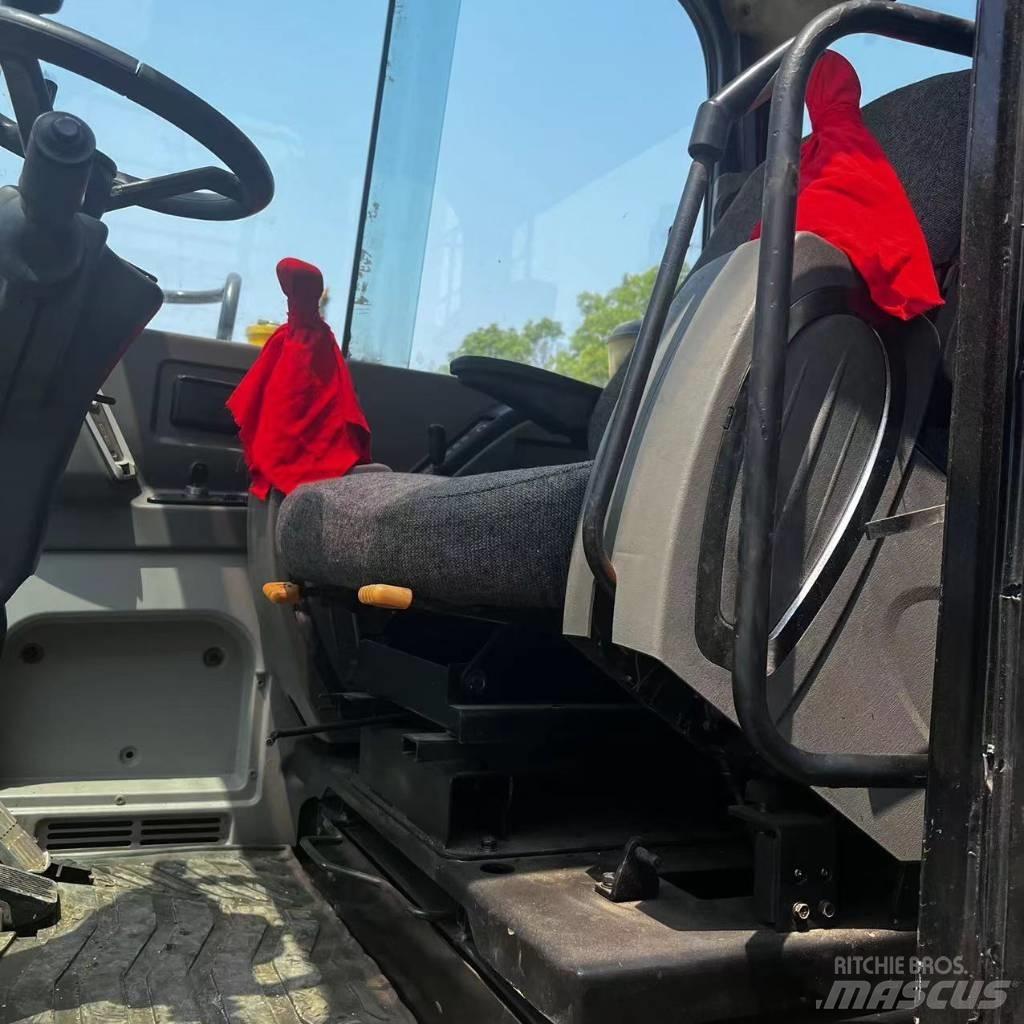 Hyundai R60W-7 Escavadoras de rodas