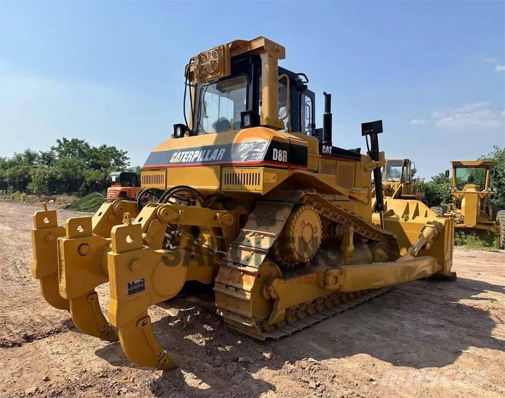 CAT D 8 R Dozers - Tratores rastos