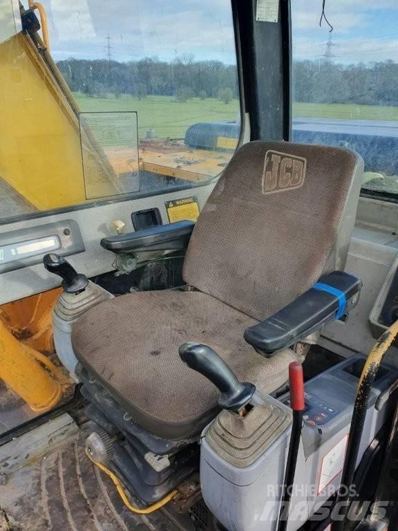 JCB JS 130 Escavadoras de rastos