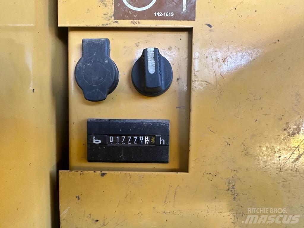 CAT M 320 VAH Escavadoras de rodas