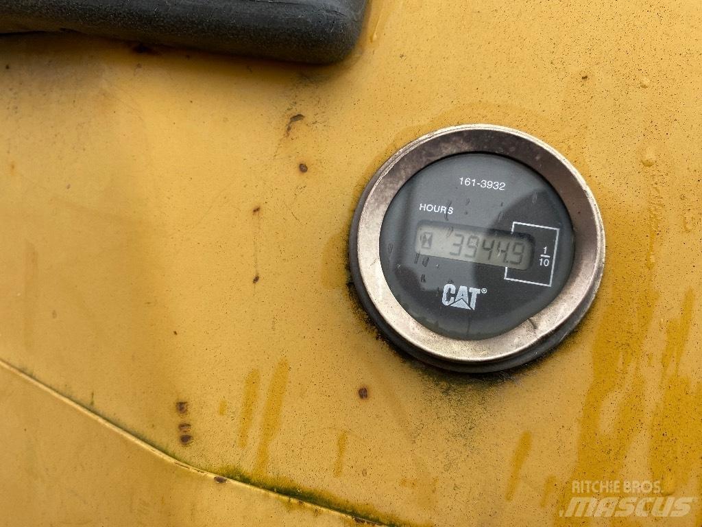CAT D5G XL Dozers - Tratores rastos