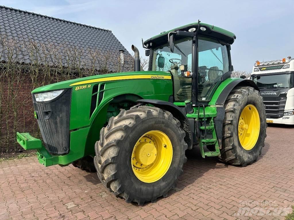 John Deere 8335R Tratores Agrícolas usados