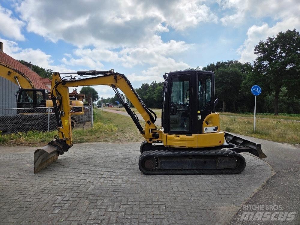 CAT 305E Mini Escavadoras <7t