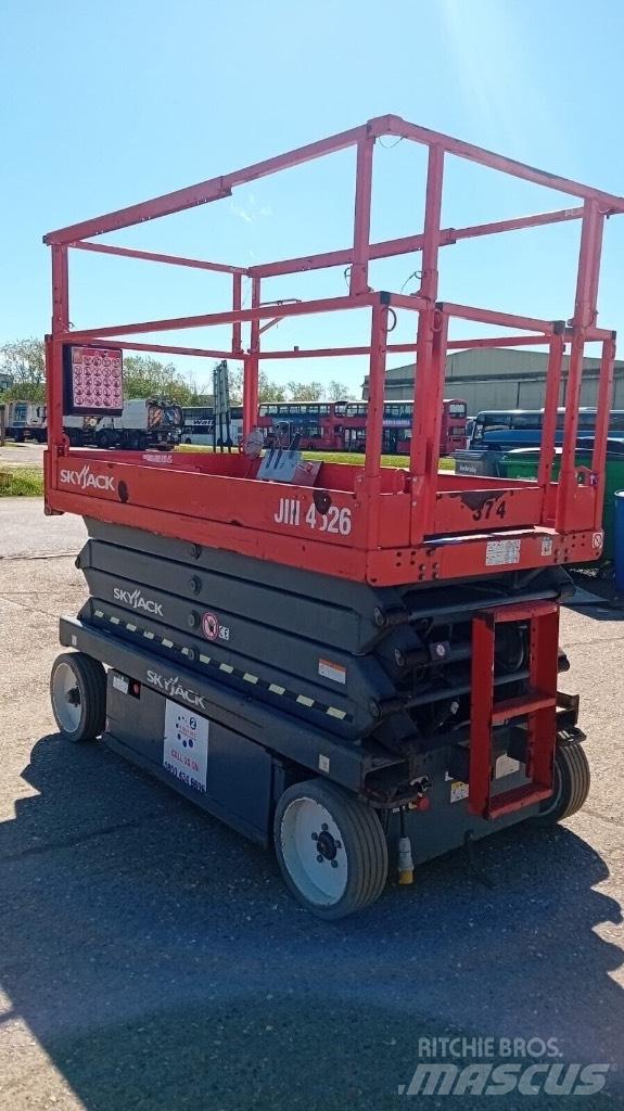 SkyJack SJ4626 Elevadores de tesoura