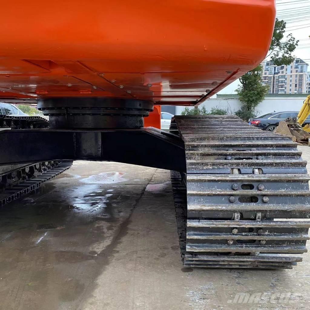 Doosan DX 225 LC Escavadoras de rastos