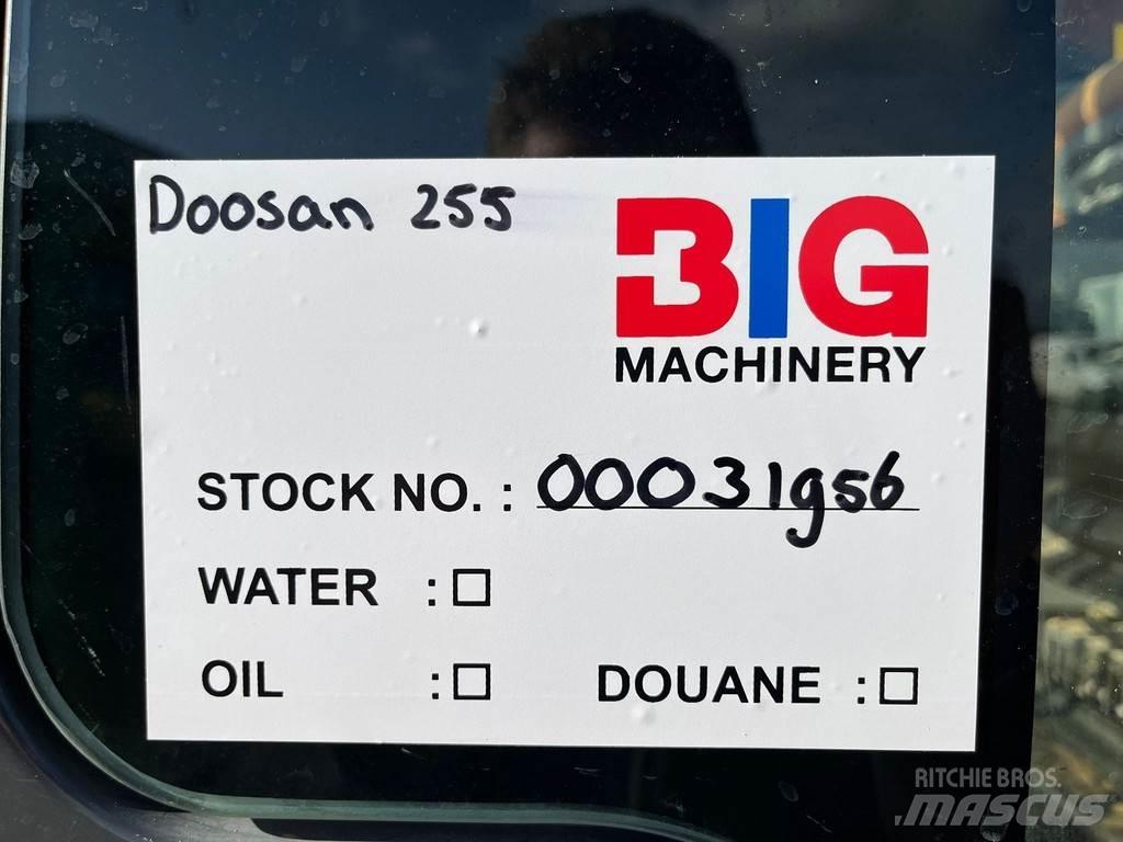Doosan DX255LC-3 Escavadoras de rastos