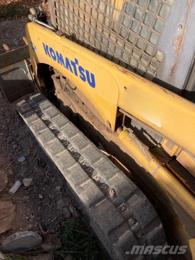 Komatsu CK 30-1 Mini carregadoras