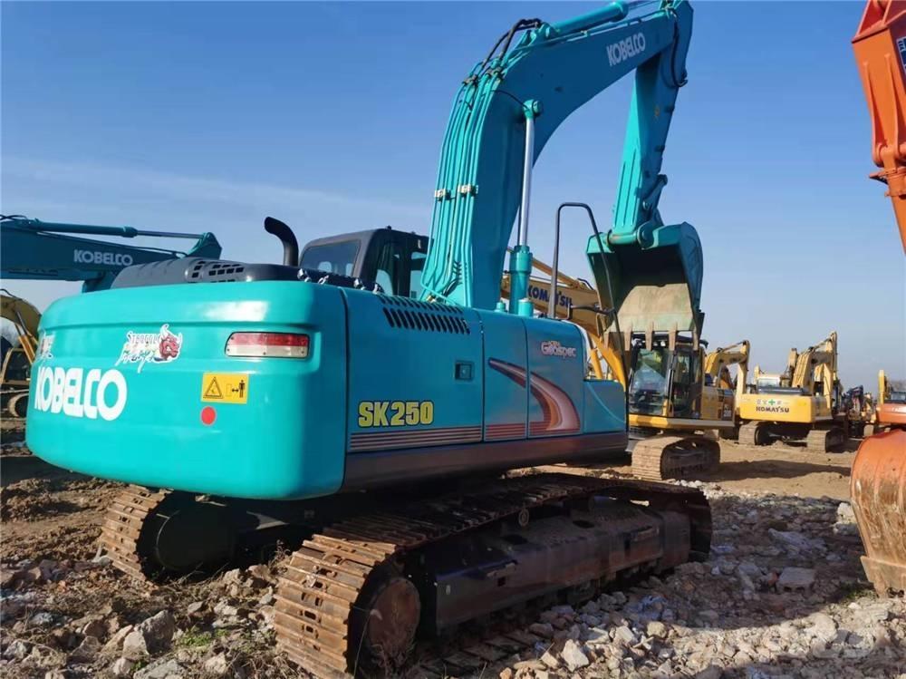 Kobelco SK 250-8 Escavadoras de rastos