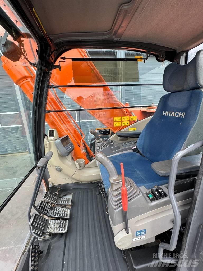 Hitachi ZX 250 LC-3 Escavadoras de rastos