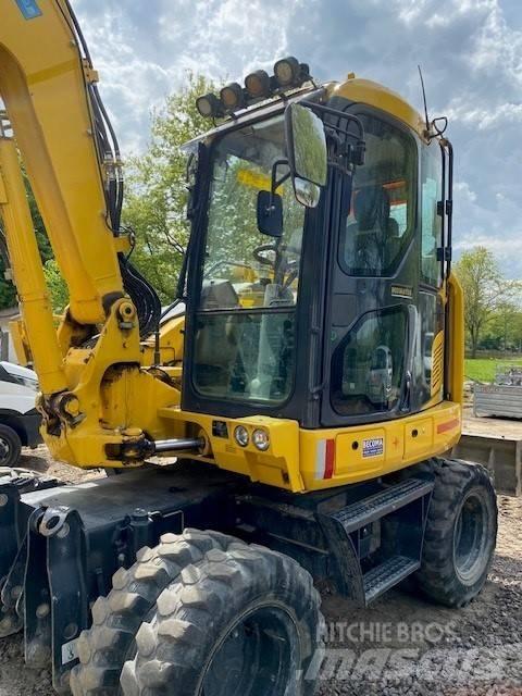 Komatsu PW98MR-11 Escavadoras de rodas