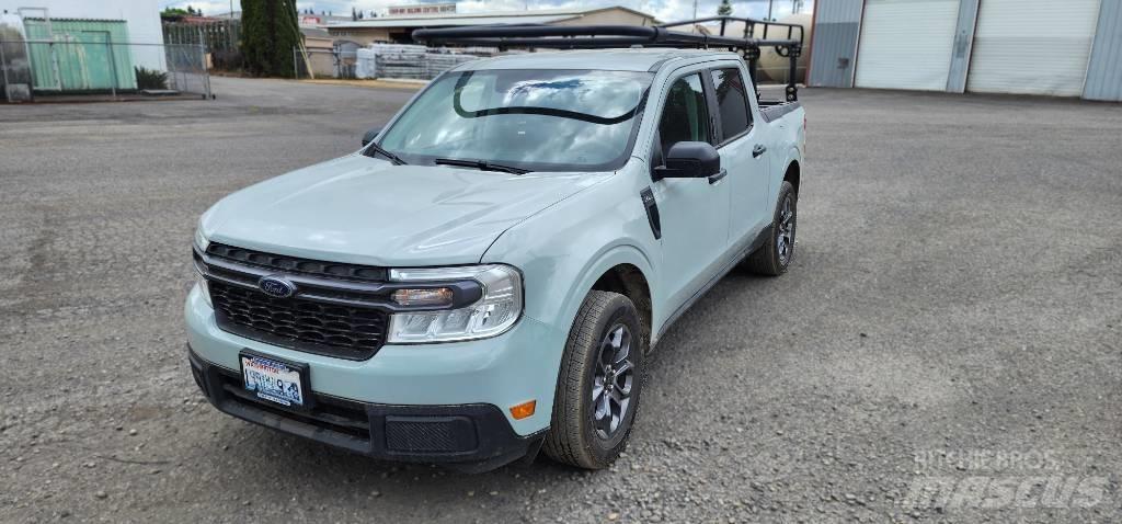 Ford Maverick Outros